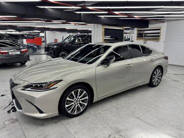 Lexus: Lexus ES: 2019 г., 2.5 л, Гибрид, Седан — 1