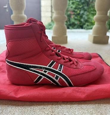 asics: 36 razmerli idman ayaqqabısı satılır 45manata alınıb yenidi 2,3 dəfə — 1