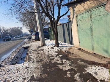 поля поливной: Срочно арендага гараж берилет!!! Жол боюнда под бизнес ! Жайгашкан