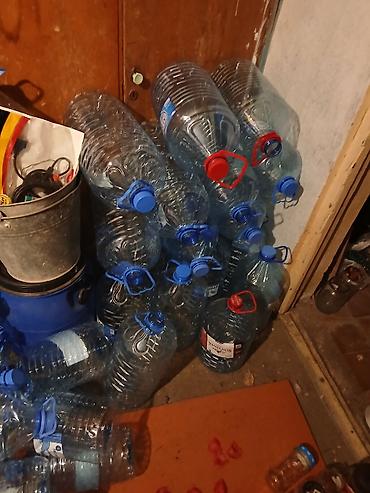 banka satisi: Toplu plastik bidonlar (təxminən 5–10 litr arası) – qapaqlı və daşıma — 3