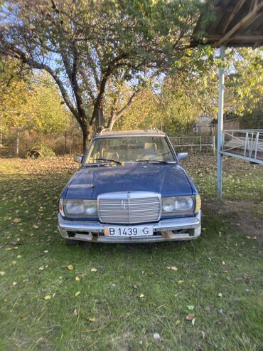 ford focus универсал: Mercedes-Benz W123: 1978 г., 2 л, Механика, Бензин, Универсал