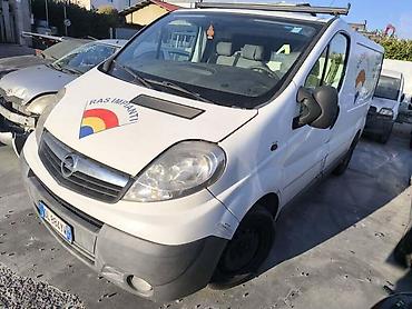 kombi do 2000 evra: OPEL VIVARO 2.0 CDTI DELOVI | Opel Vivaro 2.0 Cdti polovni delovi — 3