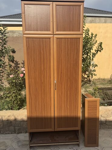 işlənmiş skaf: İşlənmiş, Açılan, 4 qapılı Düz dolab, Qarderob, paltar dolabı, Azərbaycan