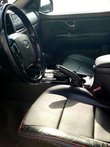 Kia: Kia Sorento: 3.8 l | 2008 il Universal — 6