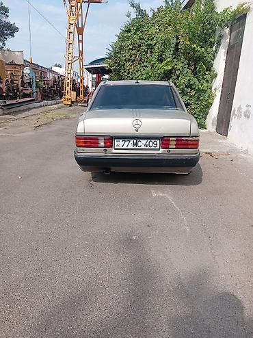 avtomobillərin satisi: Mercedes-Benz 190: 2 l | 1989 il Sedan — 2