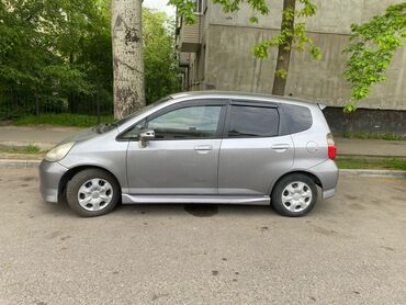 Honda: Honda Fit: 2003 г., 1.3 л, Бензин