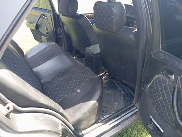 Mercedes-Benz: Mercedes-Benz 250: 2.5 l | 1991 il Van body type — 13