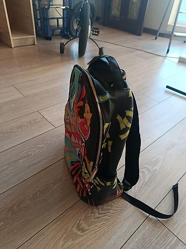 kipling monkey: Яркий городской рюкзак с графикой в стиле стрит‑арт - Материал — 2
