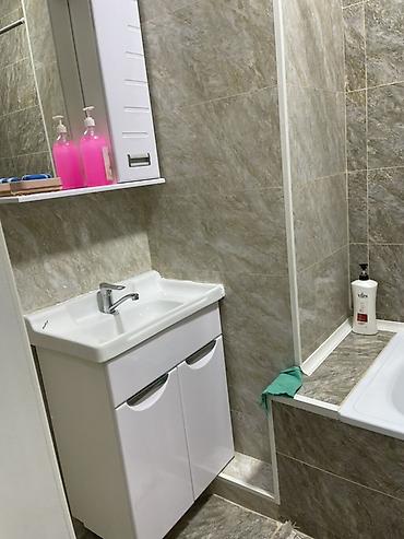 Посуточная аренда квартир: 1 комната, Постельное белье — 8