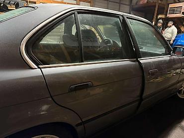 Передние фары: Имеется все детали от этого автомобиля BMW 525i E34, 1994 г., 3 — 22