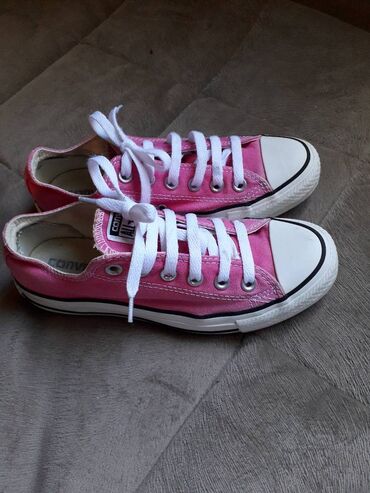 guess sandalw prljavo roza boja broj: CONVERSE Plitke Roze Starke Par Puta Nosene Plitke starke u roze boji