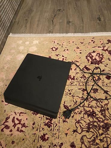 plestesin: PlayStation 4 Slim Əla Vəziyyətdə 450 azn real alıcıya endirim olacaq — 2