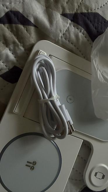 device: WIWU 3-in-1 Wireless Charger — складная магнитная беспроводная — 7