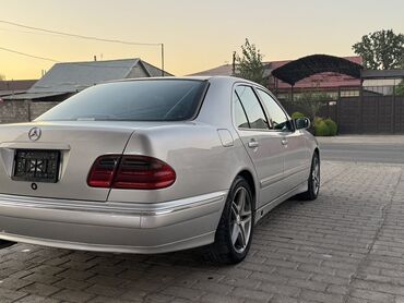 Mercedes-Benz: Mercedes-Benz E-Class: 2000 г., 3.2 л, Автомат, Бензин, Седан — 4