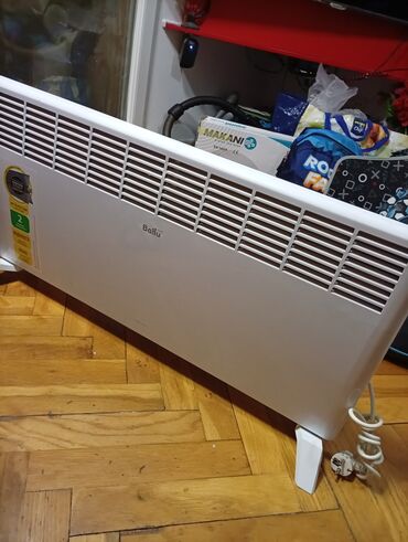 Kaloriferi: Električni konvektor Ballu. oko 84 48 sa zidnim nosačem. 1000 w i — 1