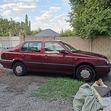 e34 2 5: Volkswagen Vento: 1992 г., 1.8 л, Автомат, Бензин, Седан — 5