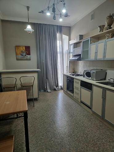 Mənzil kirayələyirəm: Nizami metrosu | 3 Otaqlı Mənzil Kirayə Verilir 📍 Ünvan: Salatın — 6