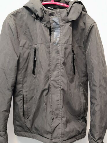 мужская одежда осенняя: Куртка M (EU 38), L (EU 40), цвет - Серый