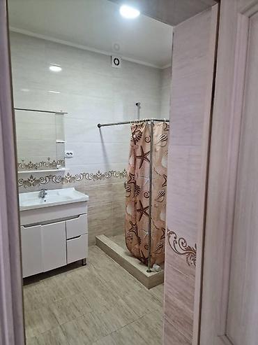 Долгосрочная аренда домов: 250 м², 4 комнаты, Ак-Орго ж/м, Без животных — 22
