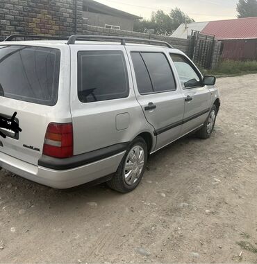 коробка пассат б5: Volkswagen Golf Variant: 1994 г., 1.8 л, Механика, Бензин, Универсал