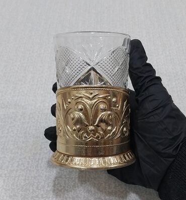 Stəkanlar: Stəkanlar, rəng - Qızılı, 6 ədədli dəst, SSRİ — 21