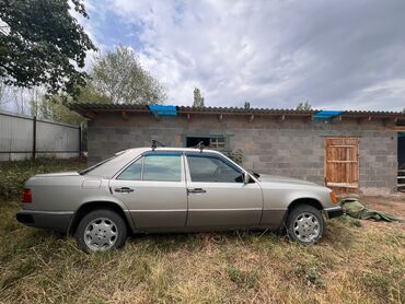 мотоцикл купить бишкек: Mercedes-Benz W124: 1989 г., 2.3 л, Механика, Бензин, Седан