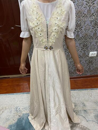 платье италии: Кече көйнөгү, Узун модель