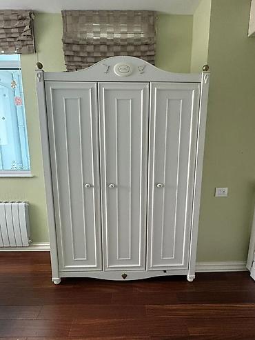 Детская мебель: Uşaq otağı üçün ağ rəngli mebel dəsti Tərkib: çilek mebel - — 2