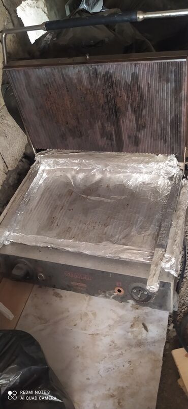 Plitələr və bişirmə panelləri: Plitə Elektrik, Ayrıca dayanan, 1 gözlü, İşlənmiş