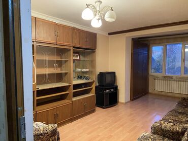 продажа 3 комнатных квартир в баку: Salam. Elmler Akademiyası Əhməd Cəmil Küçəsi(BDU-a) 5 dəqiqəlik