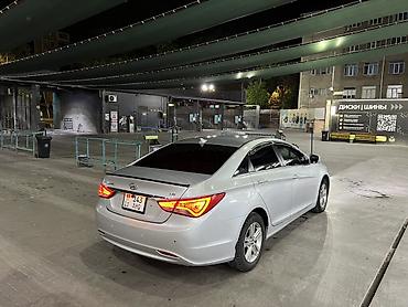соната 2011: Hyundai Sonata: 2012 г., 2 л, Автомат, Газ, Седан — 8