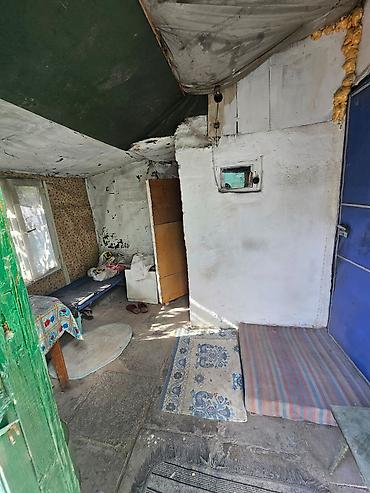 Үйлөрдү сатуу: 2 бөлмө, 40 м², 2 соток, Бишкек, Вефа СБ Менчик ээси — 9