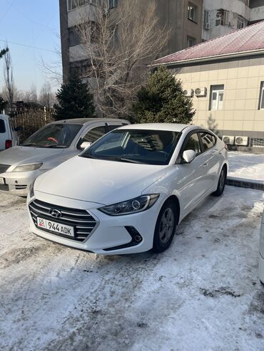 Hyundai: Hyundai Avante: 2018 г., 1.6 л, Автомат, Бензин