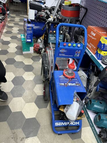 Мойки высокого давления: Мойка 200вар 18л минуту 4,5 Кват 220ват Доставка по городу Доставка — 5