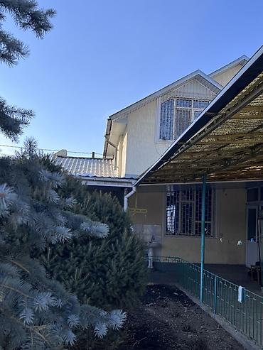 Долгосрочная аренда домов: 256 м², 7 комнат, Утепленный, Балкон застеклен, Видеонаблюдение — 1