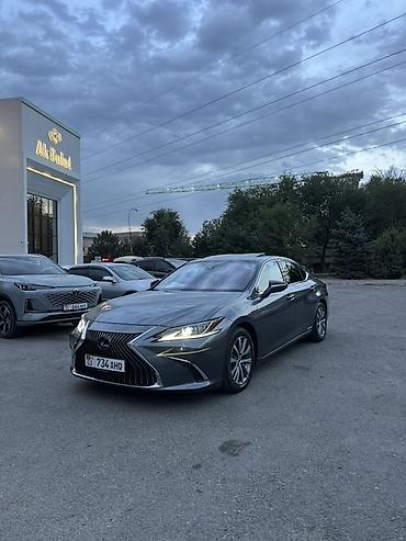 Lexus: Lexus ES: 2018 г., Гибрид, Седан — 1