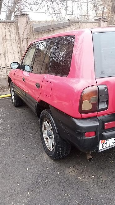 e klass: Toyota RAV4: 1997 г., 2 л, Механика, Бензин, Кроссовер — 4