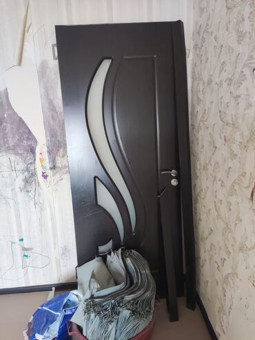 Otaq qapıları: 2 eded qapi tecili satlir 80*2.05📍ikisi birlikde 70 azn Unvan Yeni