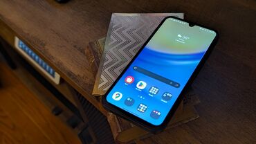 клавиатуры для телефонов: Samsung Galaxy A15, Колдонулган, 256 ГБ, түсү - Көк