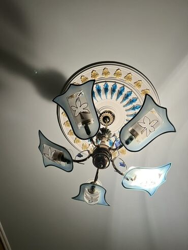 Süni güllər: Çılçıraq, 5 lampa, Metal