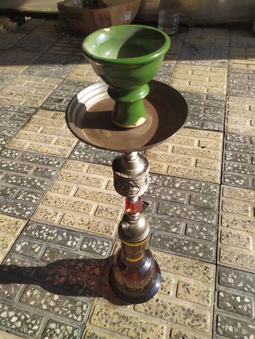 Qəlyan, vayp və aksesuarları: Nargilə – şərq üslubunda dekorativ detallar ilə - Korpus: Şüşə kolba — 1