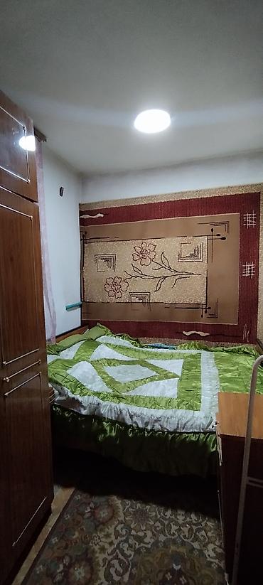 Продажа коттеджей и домов: Продается 4 комнатный дом с 2комнатной времянкойбанях/п район — 8