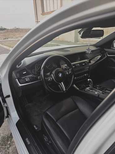 BMW: BMW 5 series: 2 l | 2012 il Sedan — 12