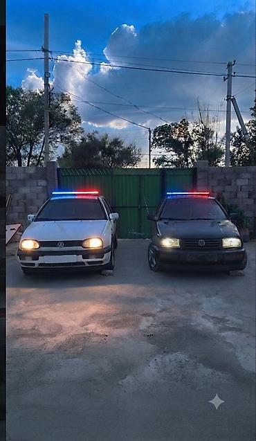балон кышкы: Volkswagen Golf: 1992 г., 1.8 л, Кол менен иштөөчү, Бензин, Хетчбек — 2
