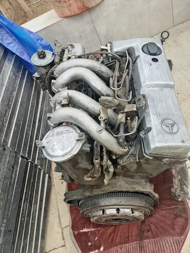 зеркала заднего вида: Məhsul: Mercedes-Benz üçün orijinal ehtiyat hissələri dəsti Tərkib: -