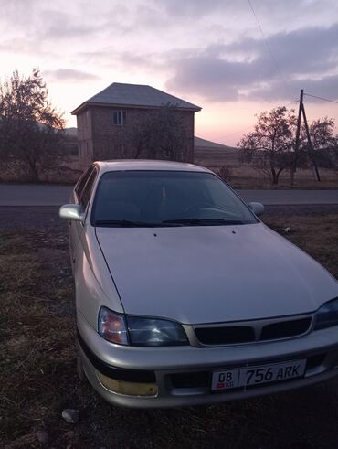 Toyota: Toyota Carina: 1997 г., 1.6 л, Механика, Бензин, Седан