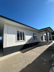 Продажа домов: Дом, 196 м², 6 комнат, Агентство недвижимости, Дизайнерский ремонт at lalafo.kg — 13 Продажа домов: Дом, 196 м², 6 комнат, Агентство недвижимости, Дизайнерский ремонт — 13