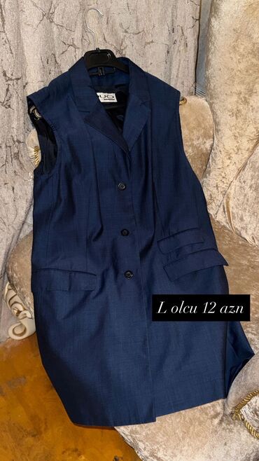 Köynək və bluzalar: Geyimler her biri yeni kimidir — 3