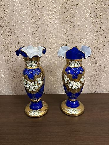 xrustal vazalar: Vaza dəsti, Bogem şüşəsi — 1