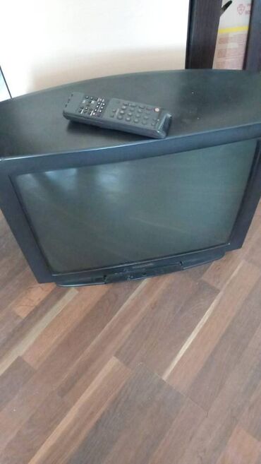 продаю старый телевизор: Продается телевизор Панасоник. диагональ 62. Оригинал